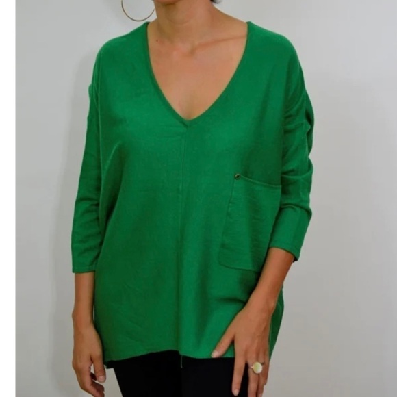 Kerisma Knits Raven Top Kelly Green - Picture 1 of 9